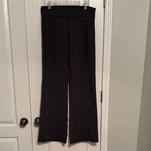 Athleta Women’s Charcoal Heather Gray Flare/Wide Leg Leggings size Large Tall